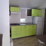 Mia & Mobile Park za odmor Biograd Na Moru