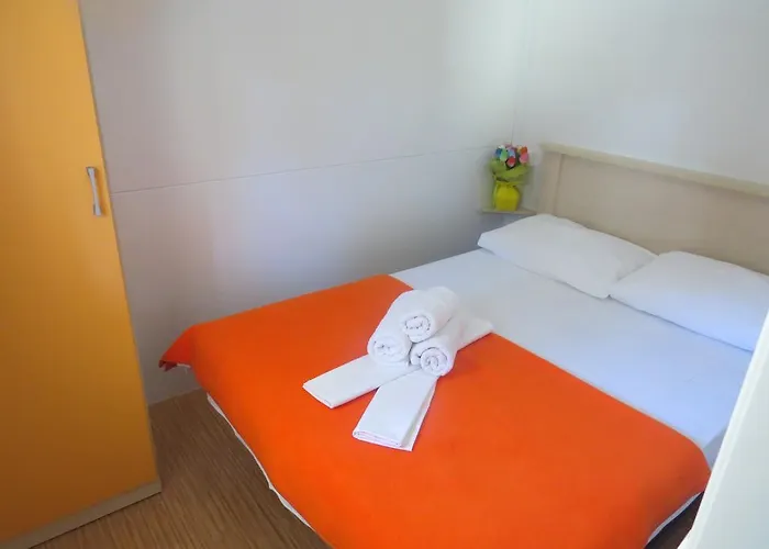 Mia & Mobile 3* Biograd Na Moru